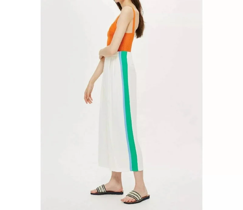 Pleated Wide Leg Crop Pants With Side Stripes In Multicolor