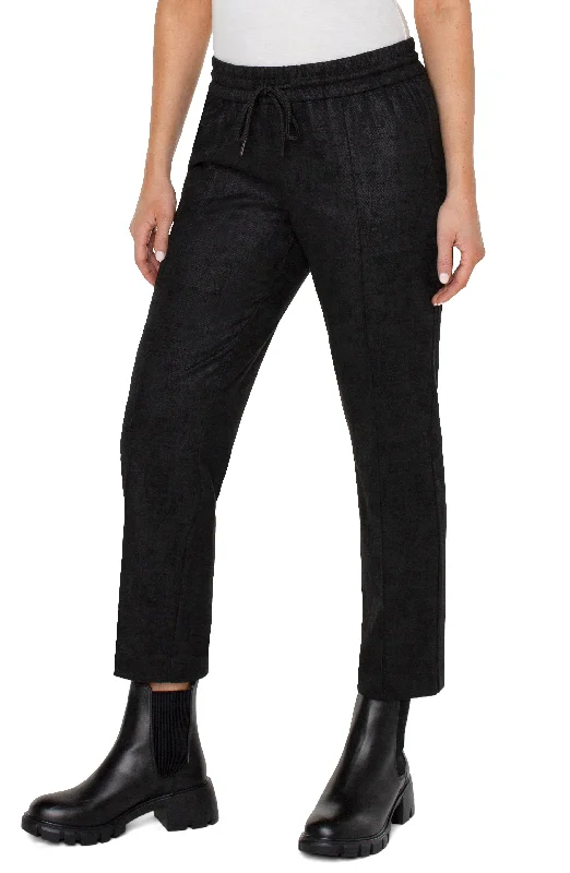 PULL-ON ANKLE TROUSER WITH PIN TUCKS